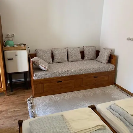 Szazesztendos Reveszhaz Apartment *