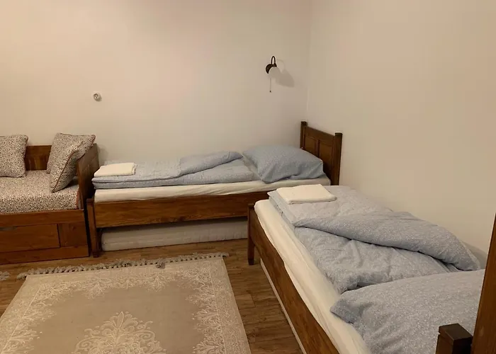 Szazesztendos Reveszhaz Szigetmonostor